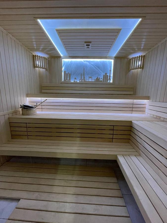 Mir Luxe Plaza Hotel Tasken Kültér fotó